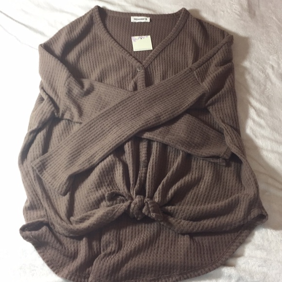 Eesome Sweaters - Super soft oversized brown lightweight sweater